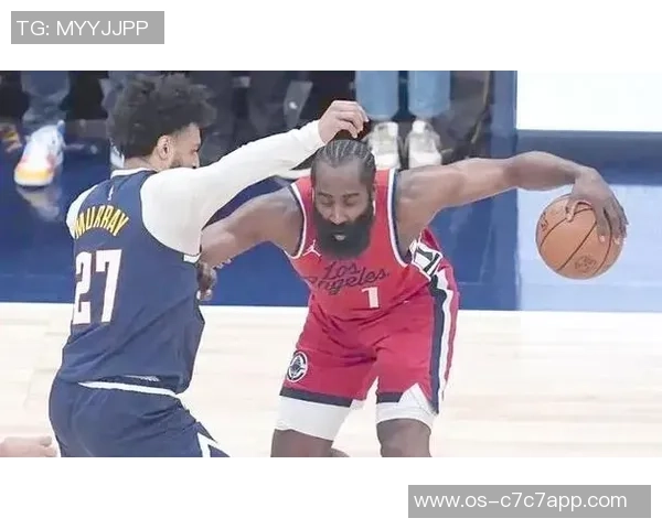 快船与掘金对决中伦纳德每场得分表现分析与统计 快船与掘金对决中伦纳德每场得分表现分析与统计